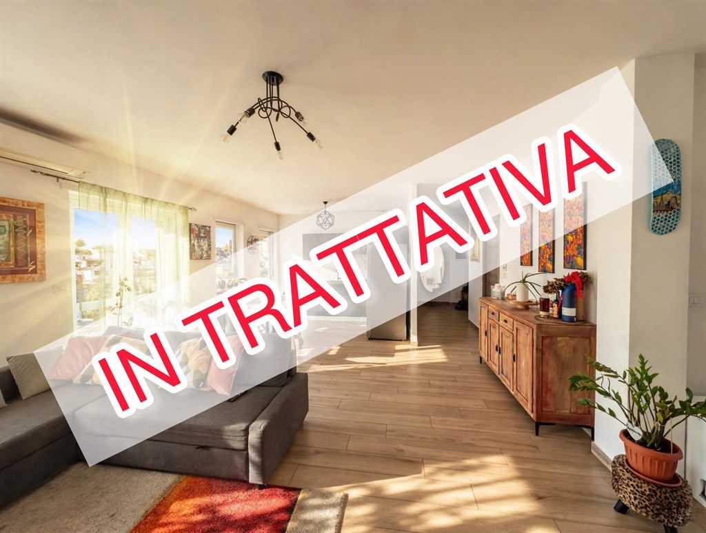 Elegante trilocale finemente ristrutturato